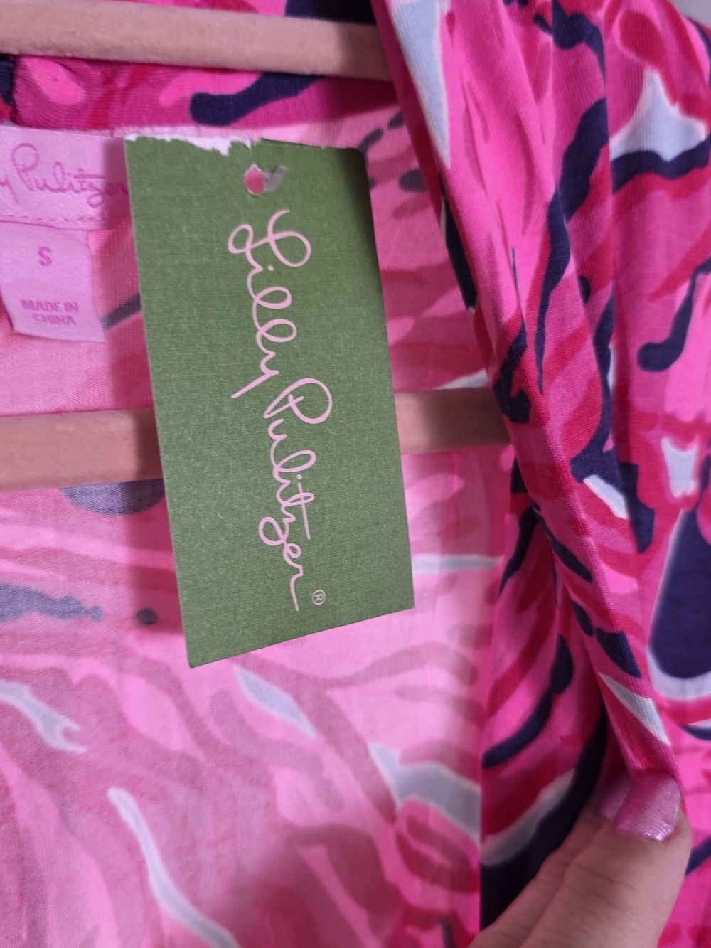 Lilly Pulitzer Pink Navy Floral Shift Dress Small NWT - Picture 4 of 9
